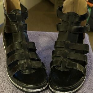 Black Strappy Women's Sandals